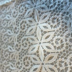 Vintage Lace Table Runner Soft Beige Stitching Over Netting Measures 14 ...