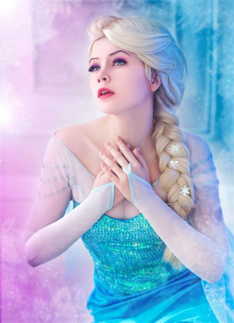 Dazzling Elsa from FROZEN Cosplay — GeekTyrant