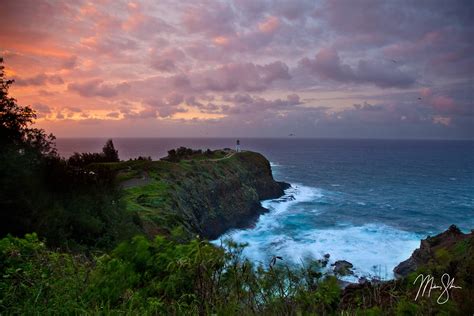 Kilauea Lighthouse Sunset | Kilauea Lighthouse, Kaua'i Hawai'i | Mickey ...