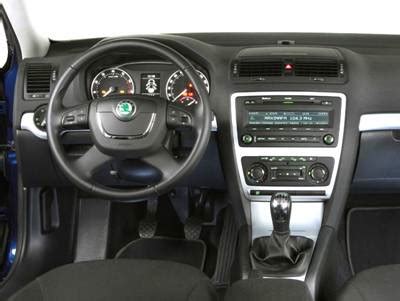 Nye_Car: skoda octavia 2011 interior