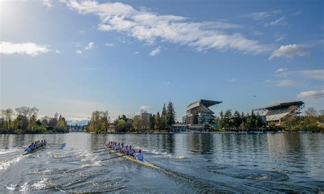 University of Washington Rowing - Official Website of Husky Crew