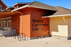 Monroe Community Library