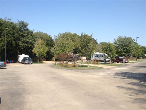 Burleson RV Parks | Reviews and Photos @ RVParking.com