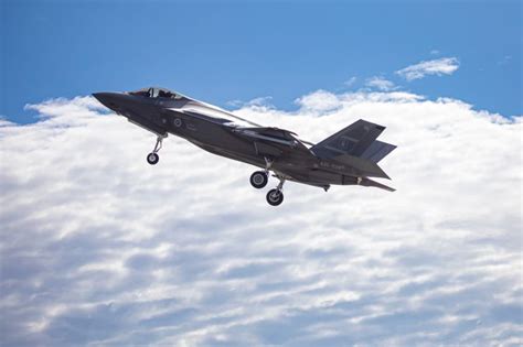 Australian Defence Magazine on LinkedIn: Australia continues F-35 ...