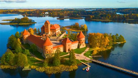 Lithuania Travel Guide and Travel Information | World Travel Guide