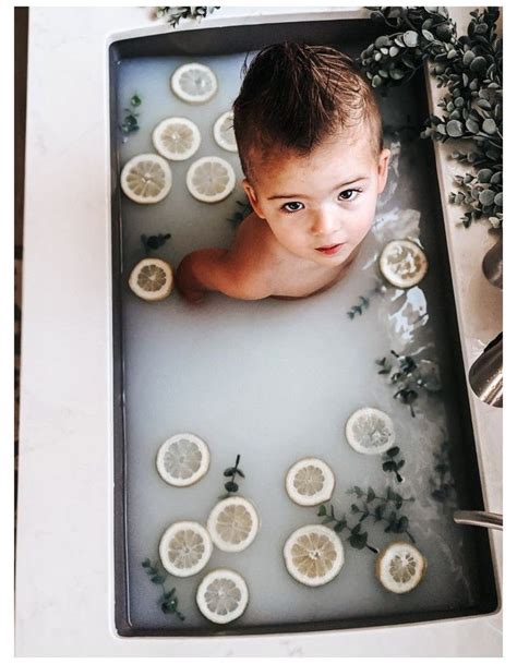 Baby boy milk bath photography #milk #bath #baby #boy Baby boy milk bath photography | Milk bath ...