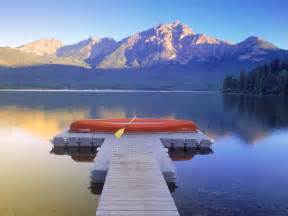 Pyramid Lake Jasper National Park Alberta Canada picture, Pyramid Lake ...