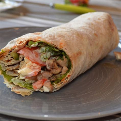 chicken shawarma wrap calories