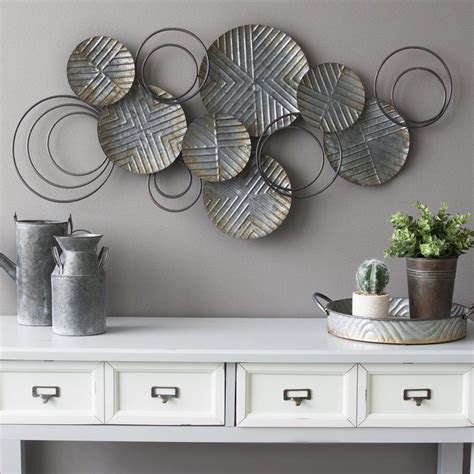 Galvanized Plates Wall Décor | Esculturas de parede, Decoração, Decoração litorânea