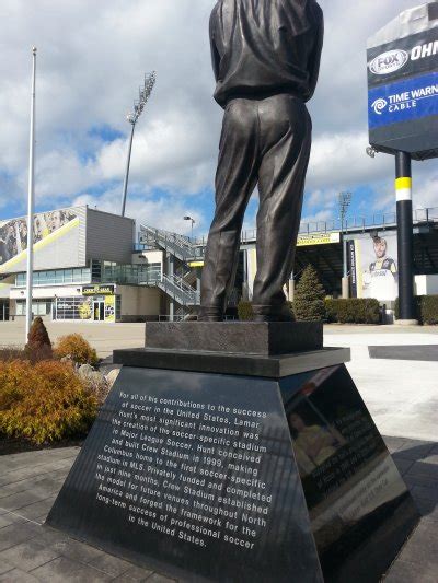 The Sporting Statues Project: Lamar Hunt: Columbus Crew, Columbus Crew ...