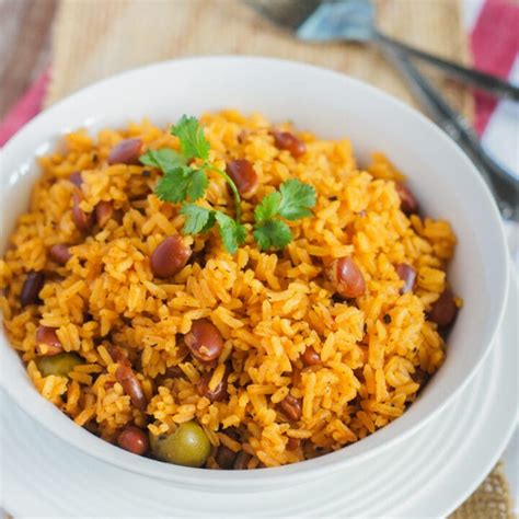 Dominican Rice with Sausage (Locrio de Longaniza) | My Dominican Kitchen