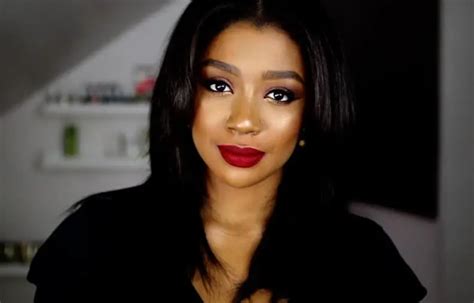 Best Red Lipstick for Dark Skin, Black Women, Shades, How to Wear Matte ...