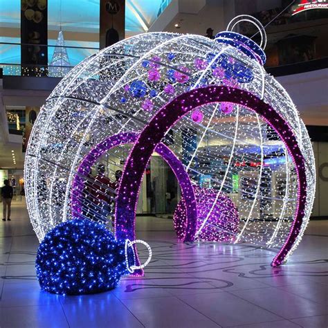 Outdoor Decorative Big LED Light Christmas Balls | Outdoor christmas ...