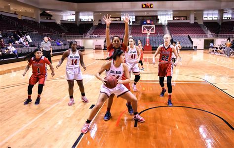 Jasmine Valdez - Women's Basketball - Sul Ross State University Athletics