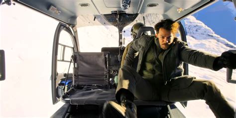 Why Mission: Impossible 6's Helicopter Scenes Were So Hard To Film