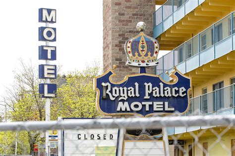 Demolition documents filed for Colfax Avenue's Royal Palace Motel - Denverite, the Denver site!