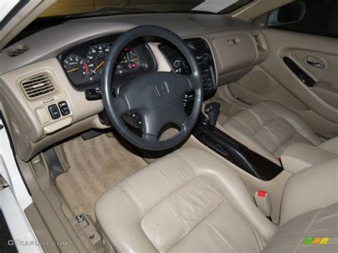 2000 Honda Accord EX V6 Coupe Interior Color Photos | GTCarLot.com