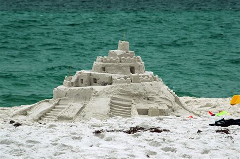 Sand castle | Florida gulf coast near San Destin | Maureen | Flickr