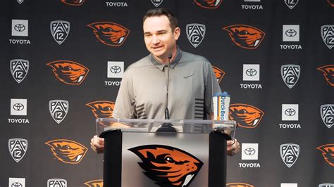 Oregon State HC Jonathan Smith Press Conference - Nov. 18, 2019 - YouTube