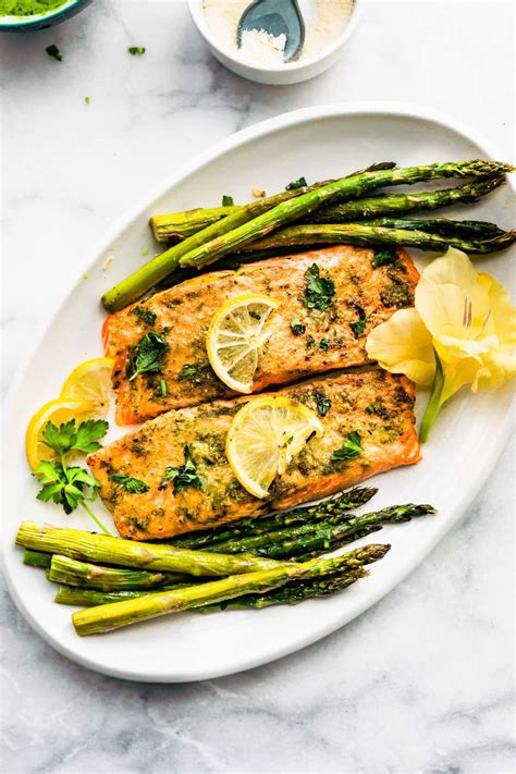 Baked Salmon and Asparagus with Herb Sauce - Cotter Crunch