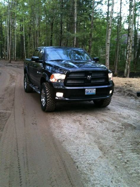 Lifted Dodge Ram 1500 Trucks