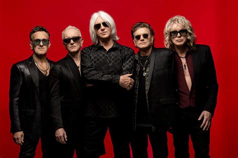 Def Leppard, Journey team for stadium tour: 'We may have a surprise or two up our sleeves'