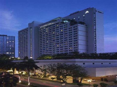 New World Makati Hotel Manila, Makati City - Compare Deals