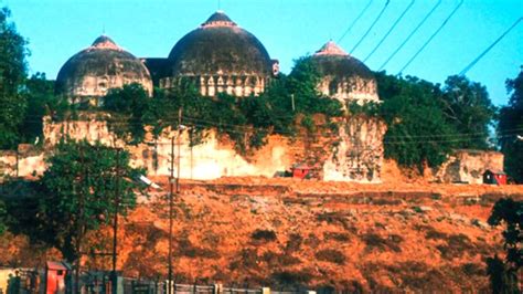 जब कोर्ट ने राम मंदिर-बाबरी मस्जिद परिसर को 3 हिस्सों में बांटने का आदेश दिया | When Allahabad ...