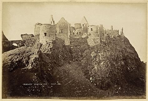 Northern Ireland Castles: Dunluce Castle. History, Facilities and Hours