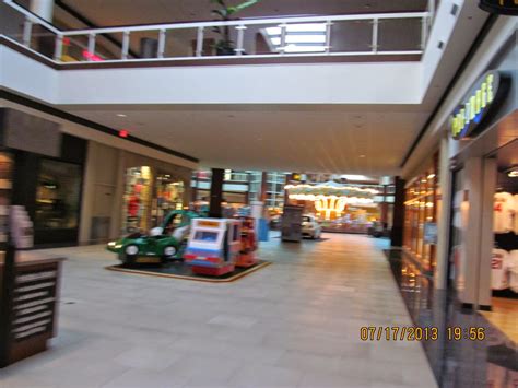 Trip to the Mall: White Oaks Mall- (Springfield, IL)