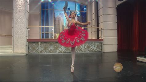 Libertyville ballet dancer takes lead in Dancenter North's 'The Magic of the Nutcracker' - ABC7 ...