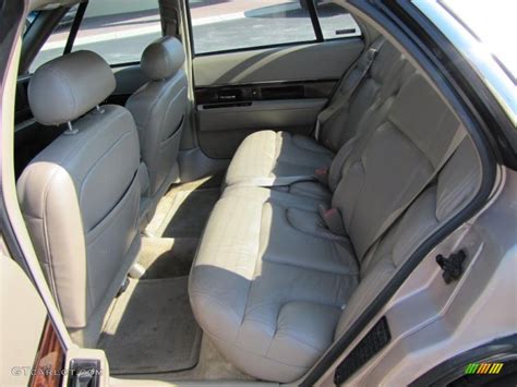 1999 Buick LeSabre Custom Sedan interior Photo #38098963 | GTCarLot.com