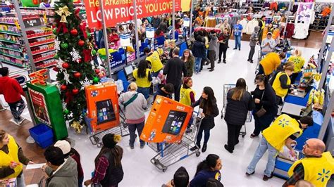 Walmart announces 2023 Thanksgiving day holiday plans - masslive.com