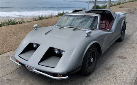 Malibu Beach Cruiser: 1969 Bradley GT Kit Car | Barn Finds