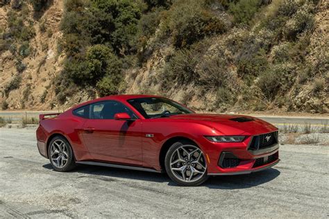 Is the 2024 Ford Mustang GT a Good Sports Car? 6 Pros, 3 Cons | Cars.com