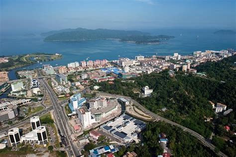 Kota Kinabalu City Tour: Triphobo