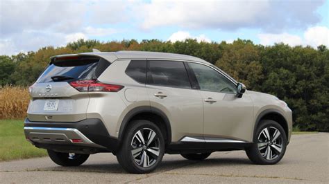 2022 Nissan Rogue Sport Suv Review Specifications Prices And | Images ...