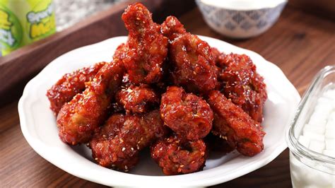 Sweet, sour, & spicy Korean fried chicken (Yangnyeom-tongdak) recipe by ...