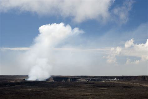 Free Stock photo of Smoke at Kilauea Caldera in Hawaii | Photoeverywhere