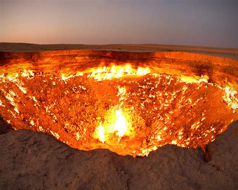 Here are 5 Fascinating Facts About the Real "Door to Hell" in Turkmenistan - TechEBlog