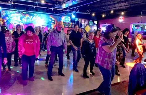 15 Best Country Bars & Venues for Dancing in Chicago! » Country Dancing Tonight