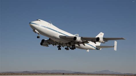 Boeing 747 taking off wallpaper - Aircraft wallpapers - #50446