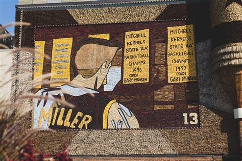 Corn Palace murals begin transitioning to welcome 'well overdue' theme ...