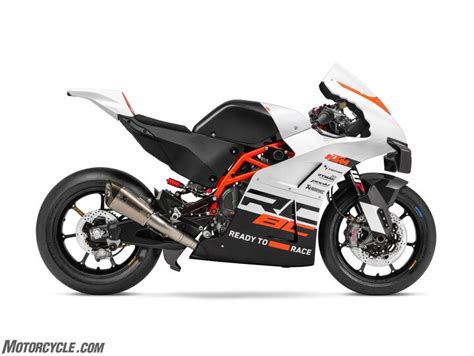 2024 KTM RC8c Review Gallery | Motorcycle.com