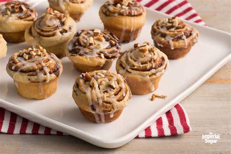 Copycat Pecan Spinwheels | Imperial Sugar