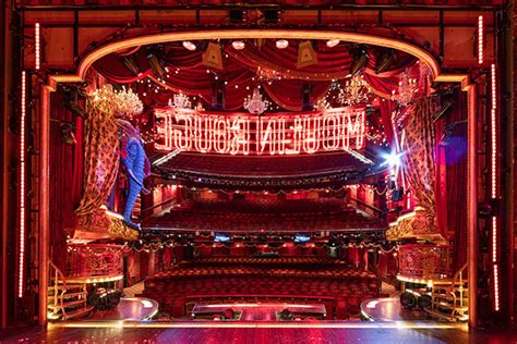 Gallery of Piccadilly Theatre | Official Site