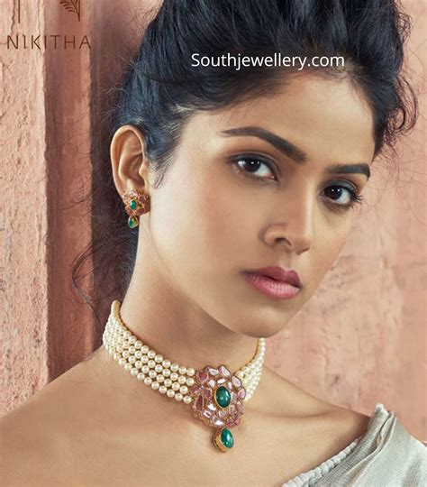 South sea pearl choker with spinel pendant - Indian Jewellery Designs