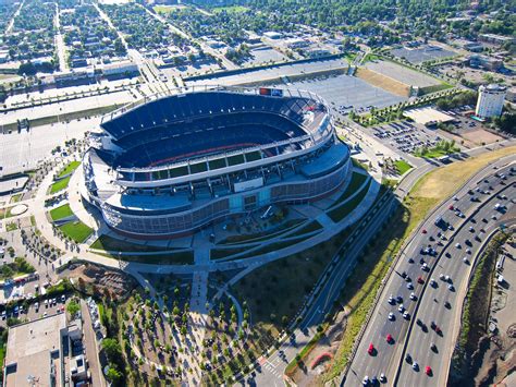 Mile High - INVESCO Field - Denver Broncos Football Stadiu… | Flickr