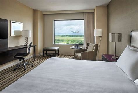 Hyatt Regency Pittsburgh International Airport Rooms: Pictures & Reviews - Tripadvisor