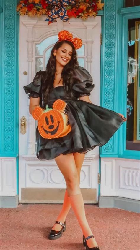 Puff dress outfit. Orange minnie ears. Mickey pumpkin. Mickey pumpkin bag. Disney park ...